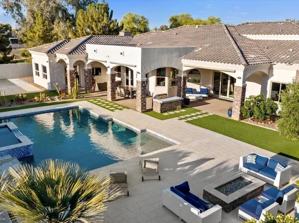 5600 S GEMSTONE Drive, Chandler, AZ 85249