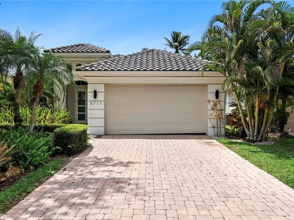 5717 Lago Villaggio WAY, NAPLES, FL 34104