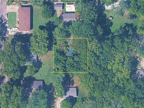 1119 Fir St, Eudora, KS 66025