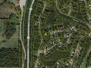 214 Kawatuska Ln, Loudon, TN 37774