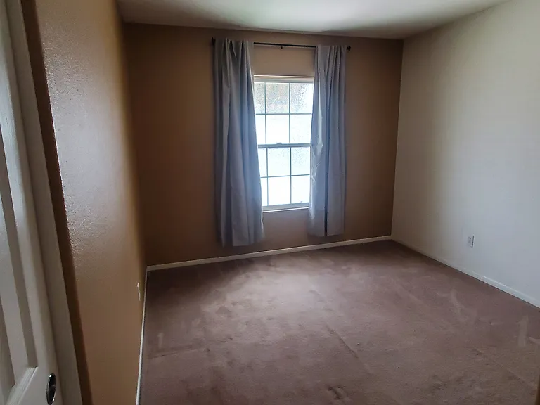 Upstairs bedroom 1