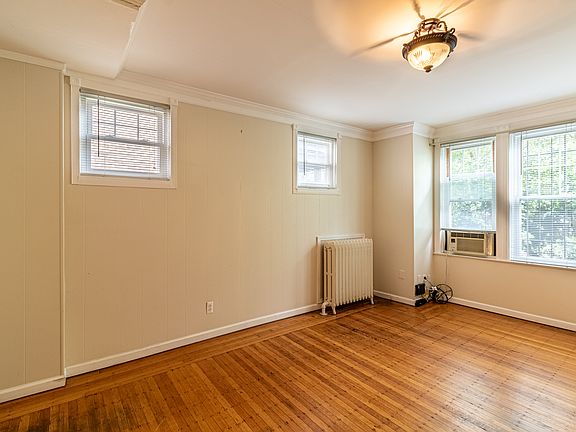4th image of 5615 Wellesley Ave APT 2
