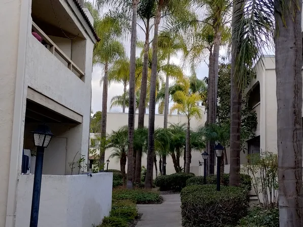 Black Mountain Villas