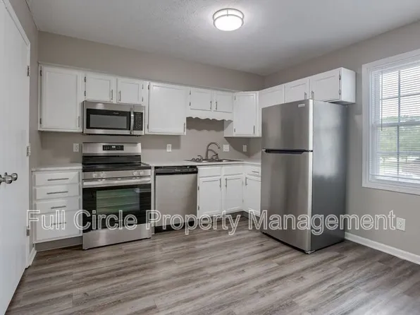 2730 N 1st St #2, Lincoln, NE 68521