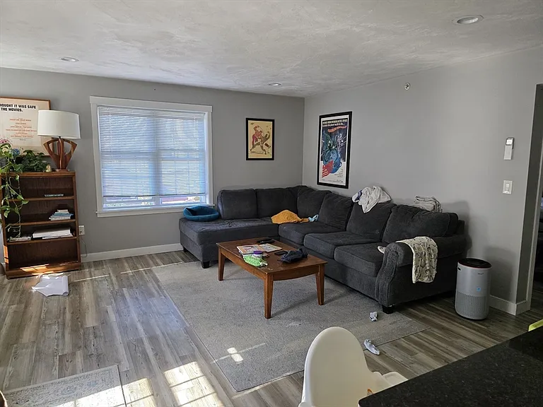75 Merriam Ave #3 — Photo 4
