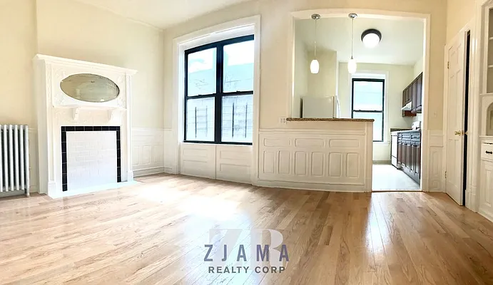 Rented by Zjama Realty Corp | media 1