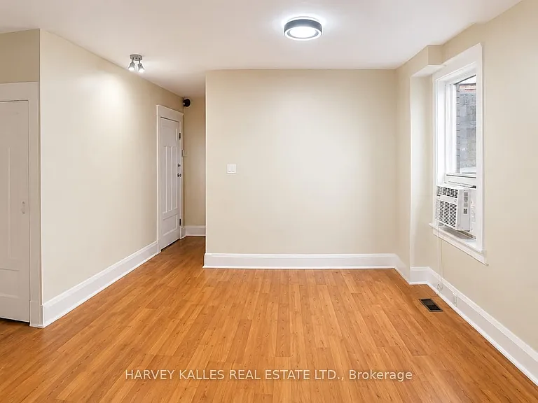 1355 Danforth Ave #2 — Photo 4