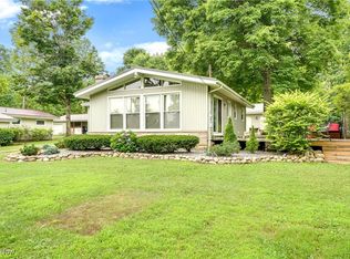 6009 Bole Dr, Andover, OH 44003