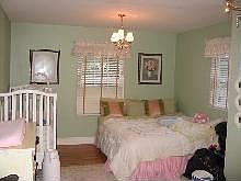 3rd image of 4841 La Crescenta Ave