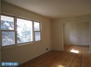 21 Sabrina Dr, Ewing, NJ 08628
