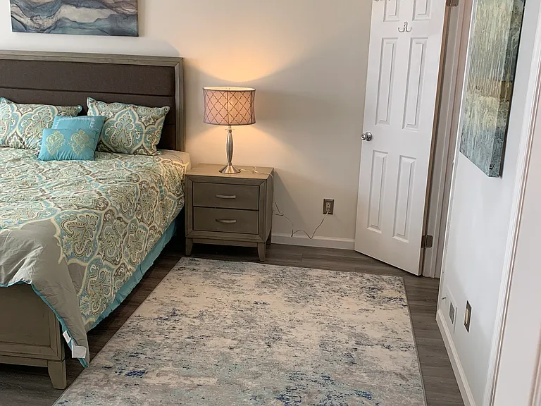 Master /Walk in Closet