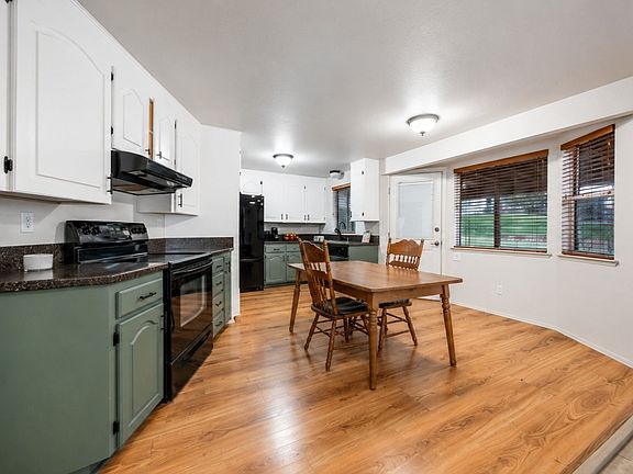 5th image of 3204 S Johnson Pl