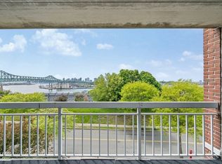 50 Boatswains Way APT 302, Chelsea, MA 02150