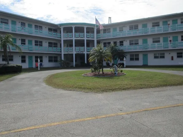 1950 59th Ave N APT 212, Saint Petersburg, FL 33714