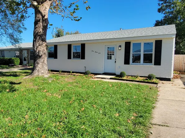 541 Phyllis Dr, Westwego, LA 70094