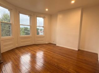2215 Bruckner Blvd, Bronx, NY 10472