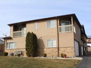 430 45th St UNIT 3, Kenosha, WI 53140