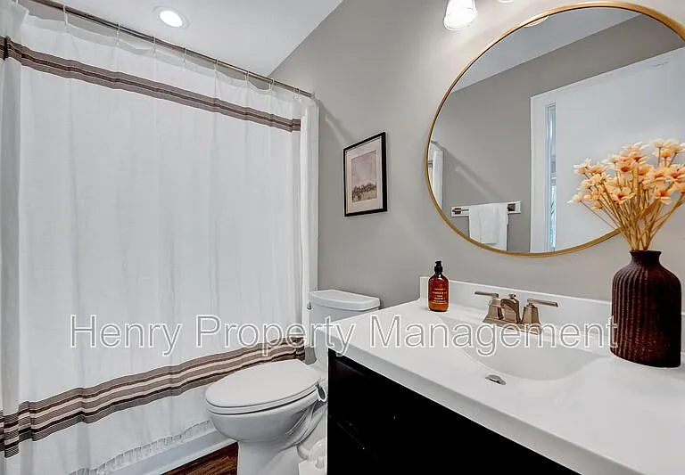 150 Carmichael Ct — Photo 9