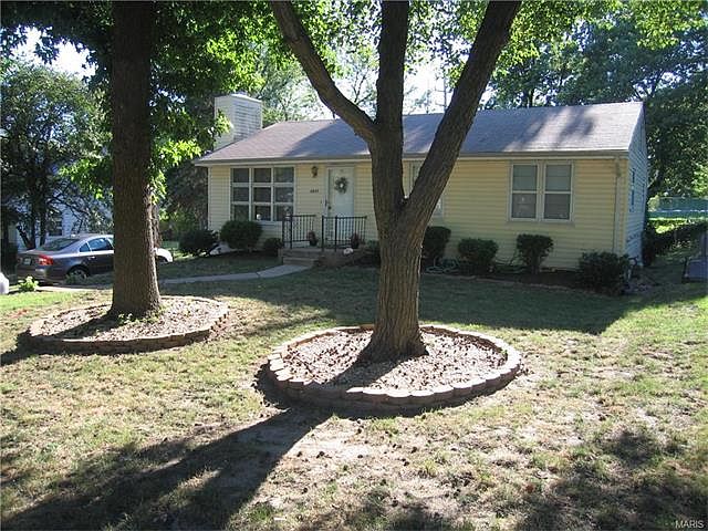 1st image of 6945 Berkridge Ct
