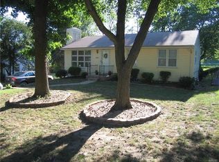 6945 Berkridge Ct, Hazelwood, MO