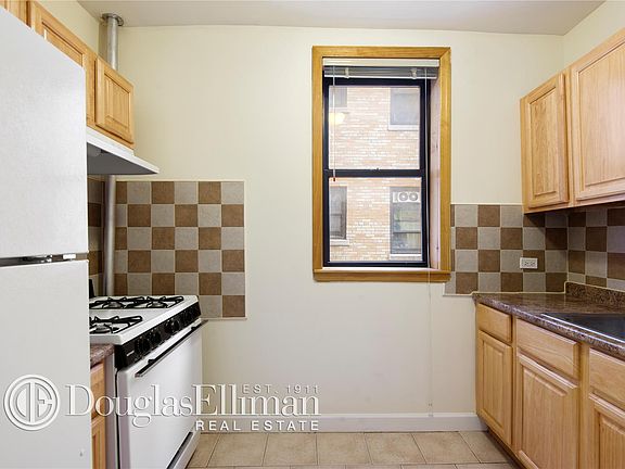 2nd image of 112 W 138th St APT 4H