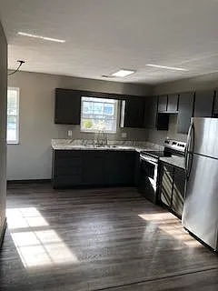 936 Roosevelt Blvd — Photo 3