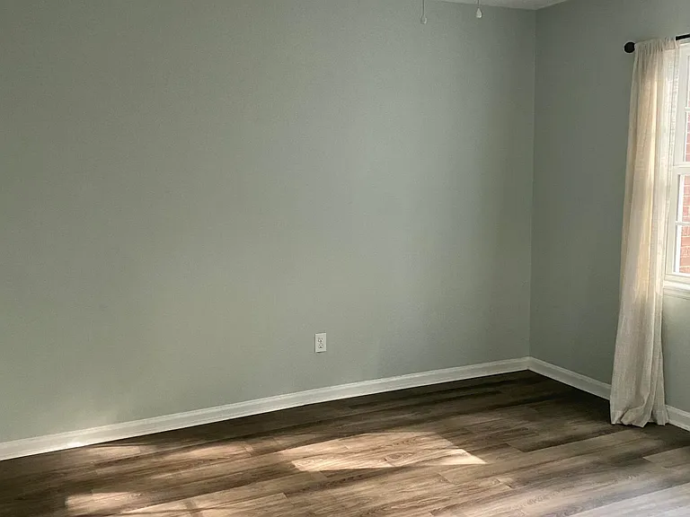 1515 Nantahala Blvd — Photo 6
