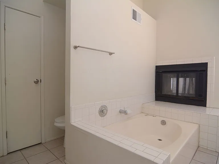 3261 W Avenida Destino — Photo 16