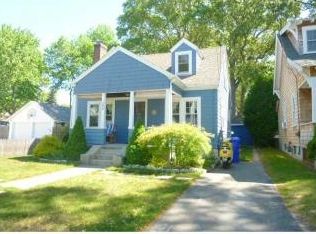162 Terrace Ave, Riverside, RI 02915