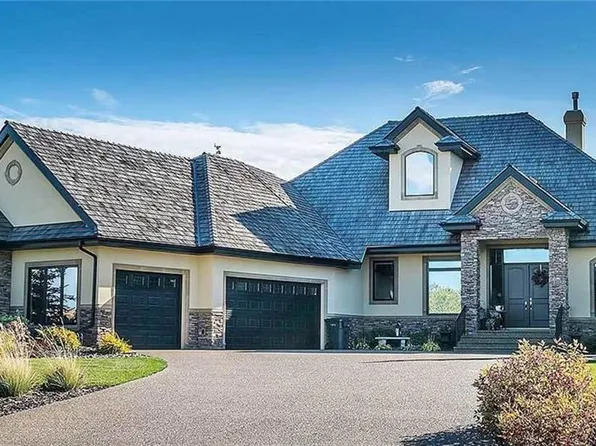 5 Mountain Basin Dr, McDougall, ON P2A 2W9