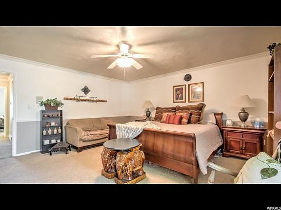 4th image of 2431 E Sabal Ave
