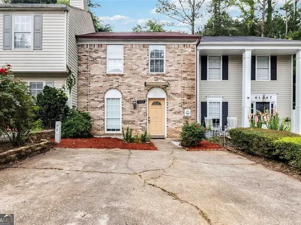 6169 Summit Trl, Peachtree Corners, GA 30092