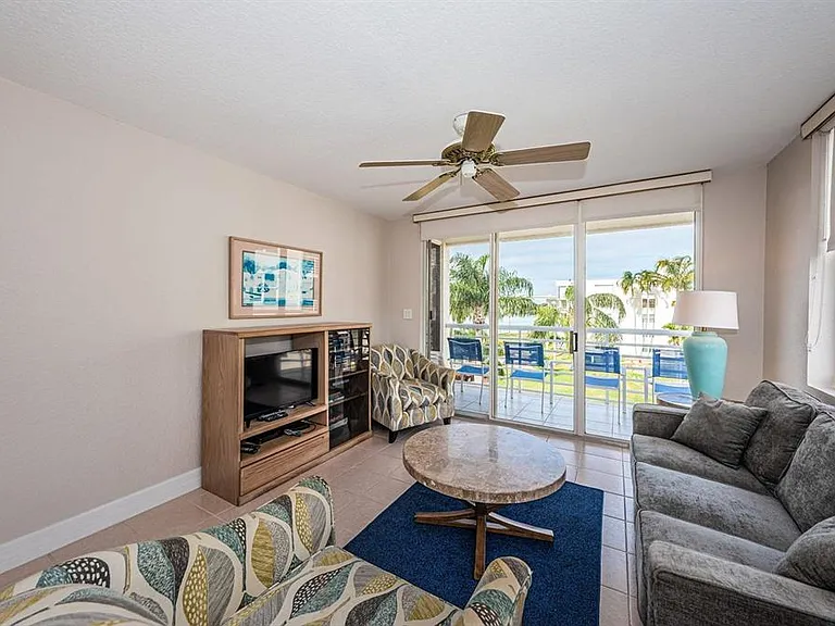 6061 Bahia Del Mar Cir #448 — Photo 8