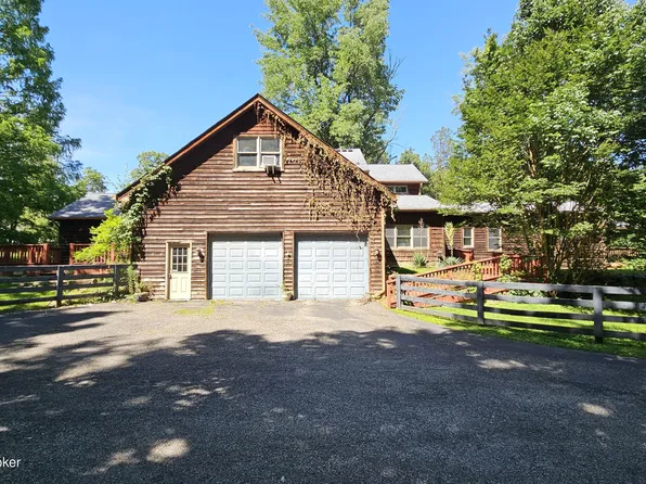 8018 Saint Anthony Church Rd, Louisville, KY 40214