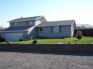 5004 S Fruitland St, Kennewick, WA 99337