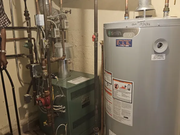 2 Paerdegat 11th Street image 14 of 15