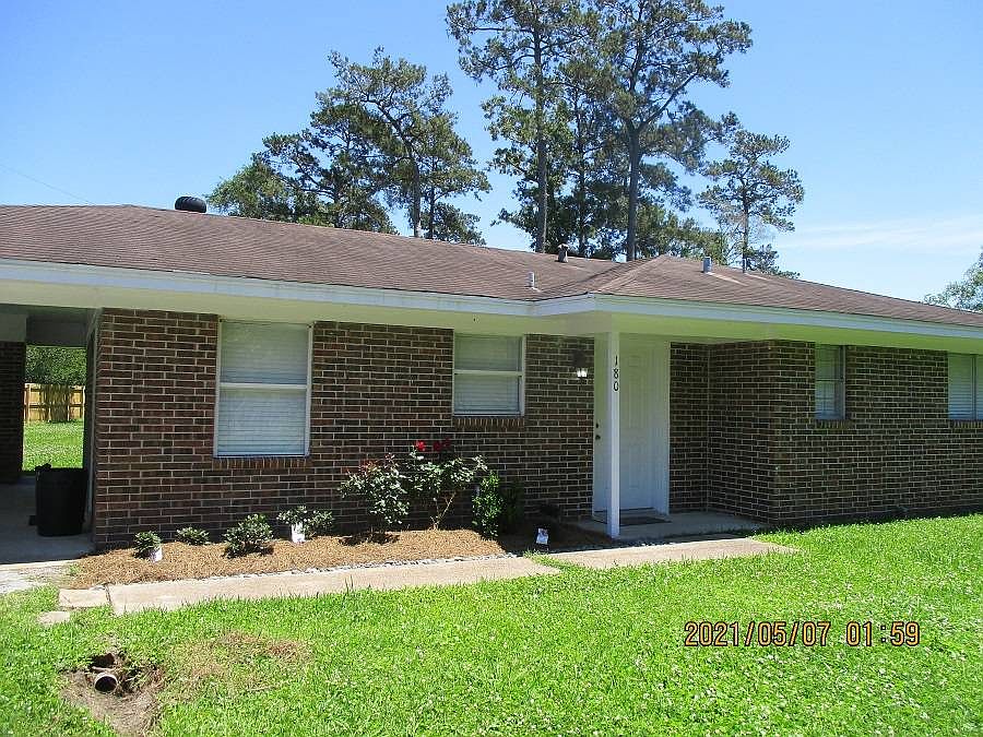 1st image of 160 Sierra Ln