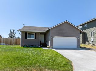 592 SW Cedar Hill Dr, Madras, OR 97741