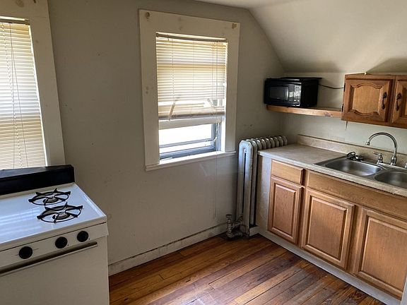 2nd image of 217 N Midler Ave Floor 2