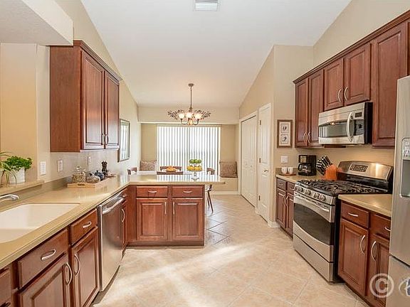 4th image of 15410 Osprey Glen Dr