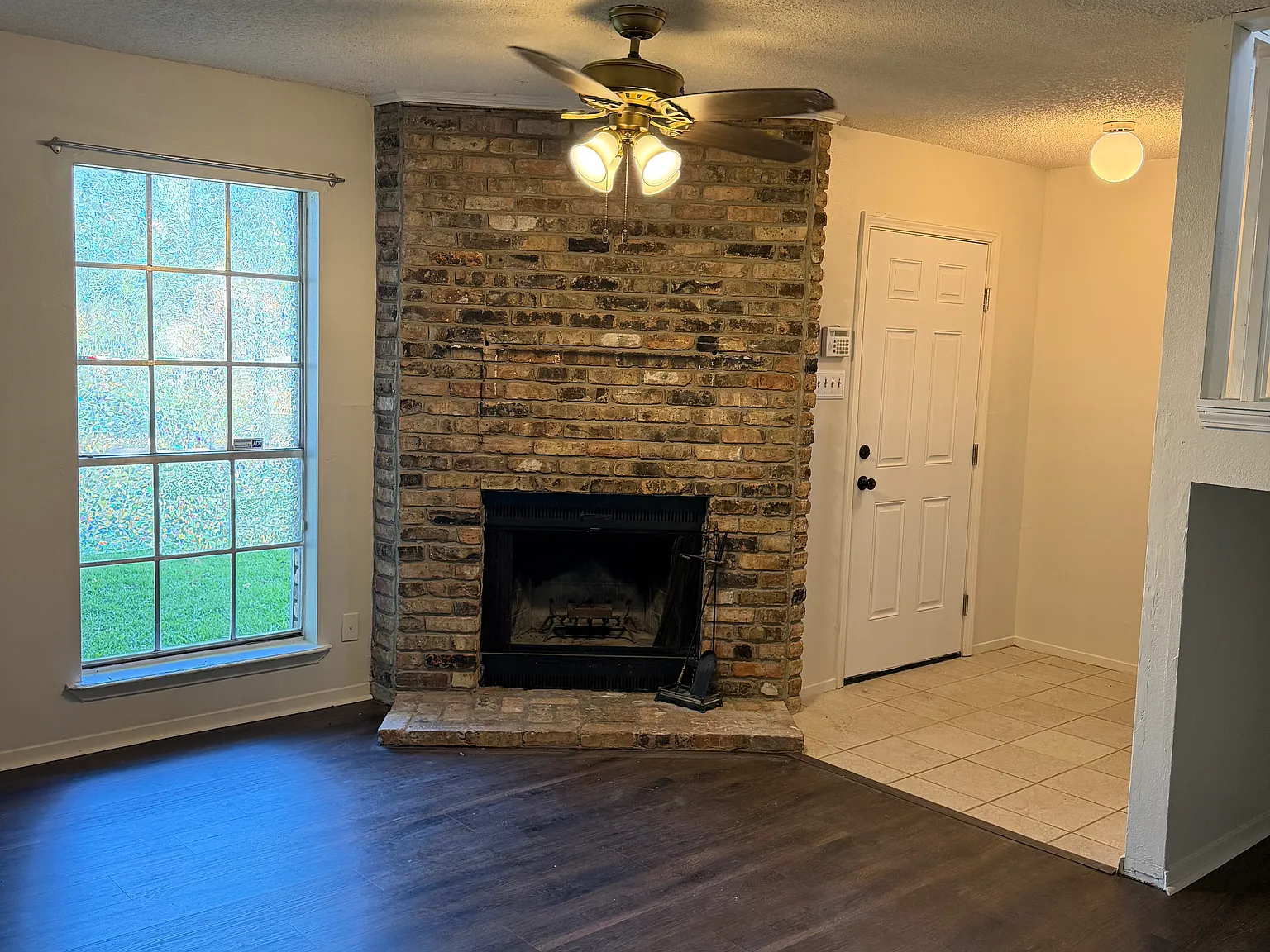 3 bed, 1516 sqft, $1,200 — Photo 2
