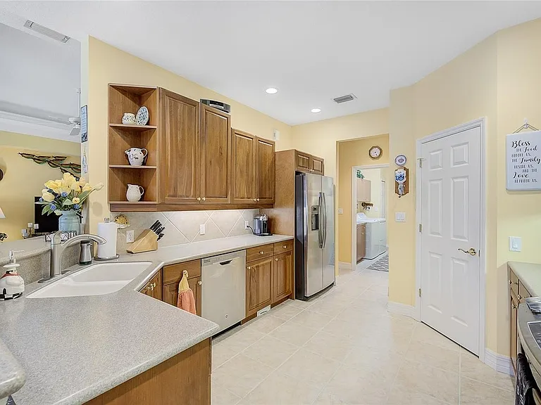6218 Cormorant Ct — Photo 5