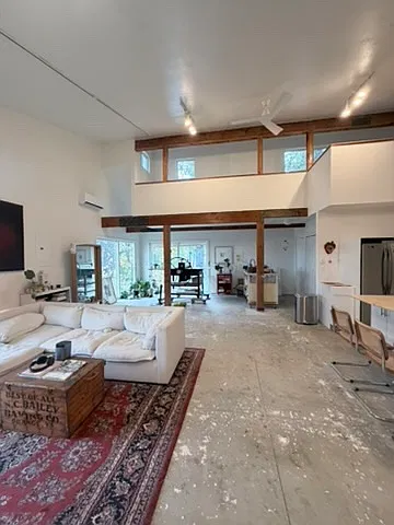 2 bed, 2000 sqft, $4,000 — Photo 3