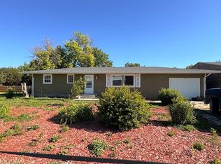 506 Main St, Martin, SD 57551