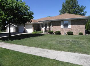 1808 Charles St, Morris, IL 60450