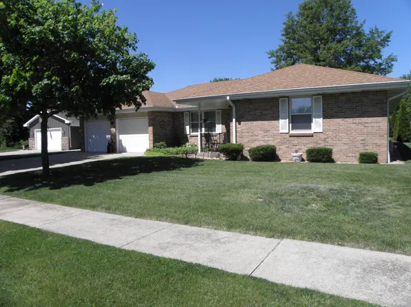 1808 Charles St, Morris, IL 60450