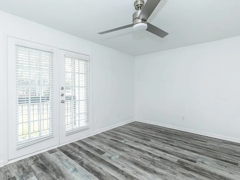 Cypress Parc — Photo 35