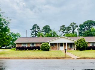 403 Sheffield Dr, Longview, TX 75605