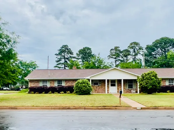 403 Sheffield Dr, Longview, TX 75605
