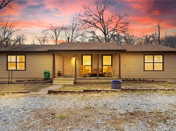 10035 Beaver Ln, Rogers, AR 72758